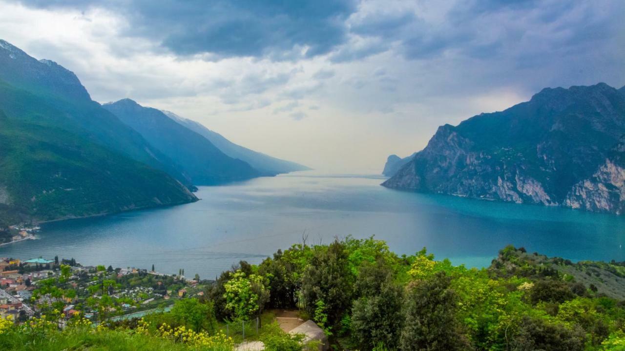 Appartamento Dom Gardasee Рива-дель-Гарда Экстерьер фото